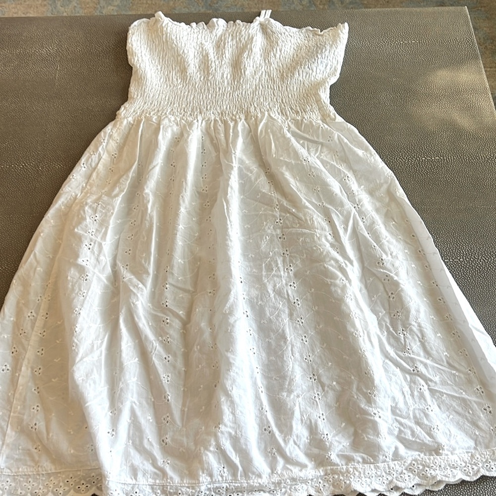 Surface white swim coverup. VGUC. Large